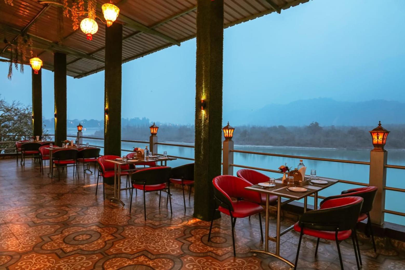 The Neeraj Naturecure On Ganga Rishikesh Exterior photo
